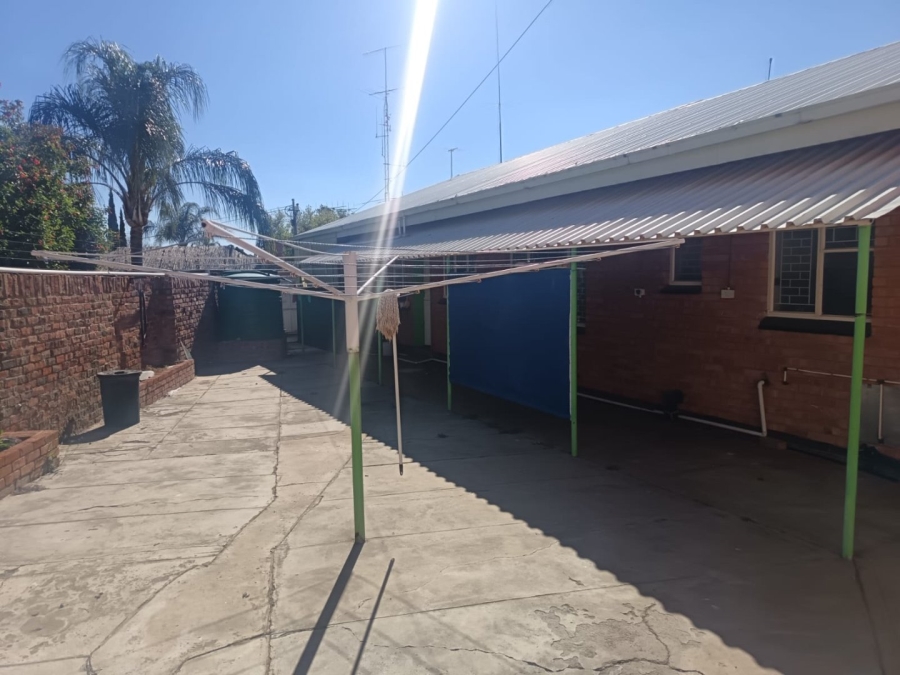 3 Bedroom Property for Sale in Hadison Park Northern Cape